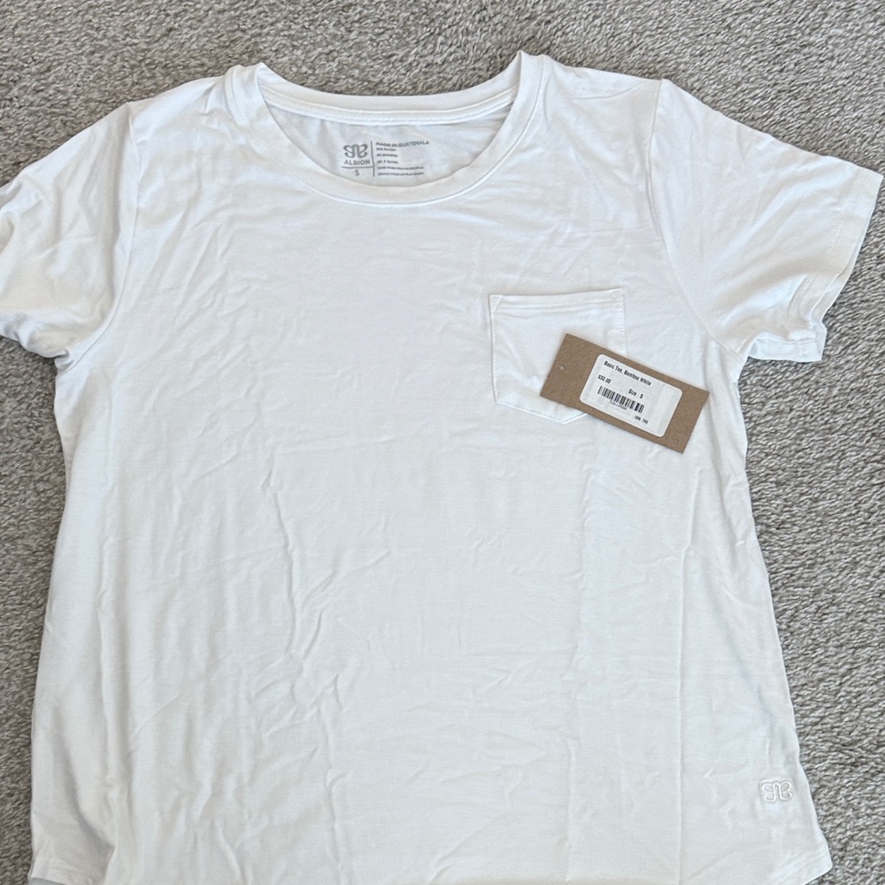 Women's White Short Sleeve Tee